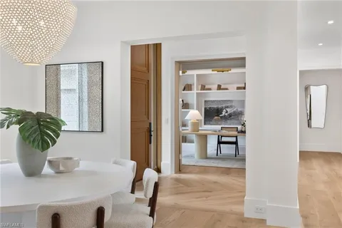 $9,299,000 | 1985 Crayton Road, Naples, FL 34102