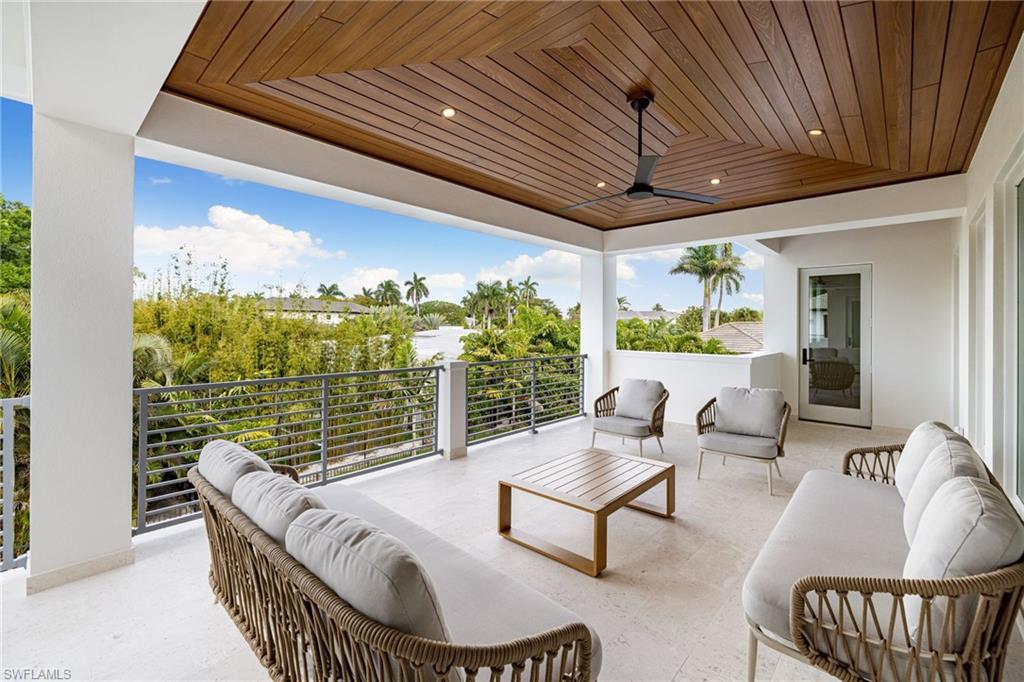 1985 Crayton Road Naples, FL 34102 - Photo 32 of 47