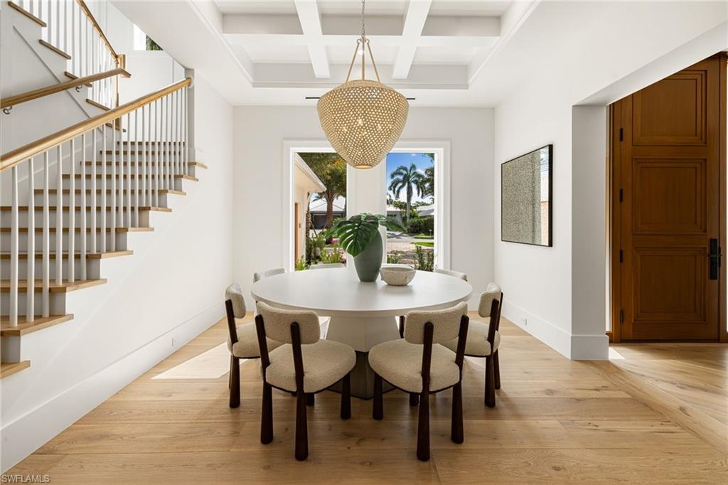 1985 Crayton Road Naples, FL 34102 - Photo 33 of 47