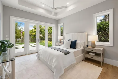 $8,799,000 | 1985 Crayton Road, Naples, FL 34102
