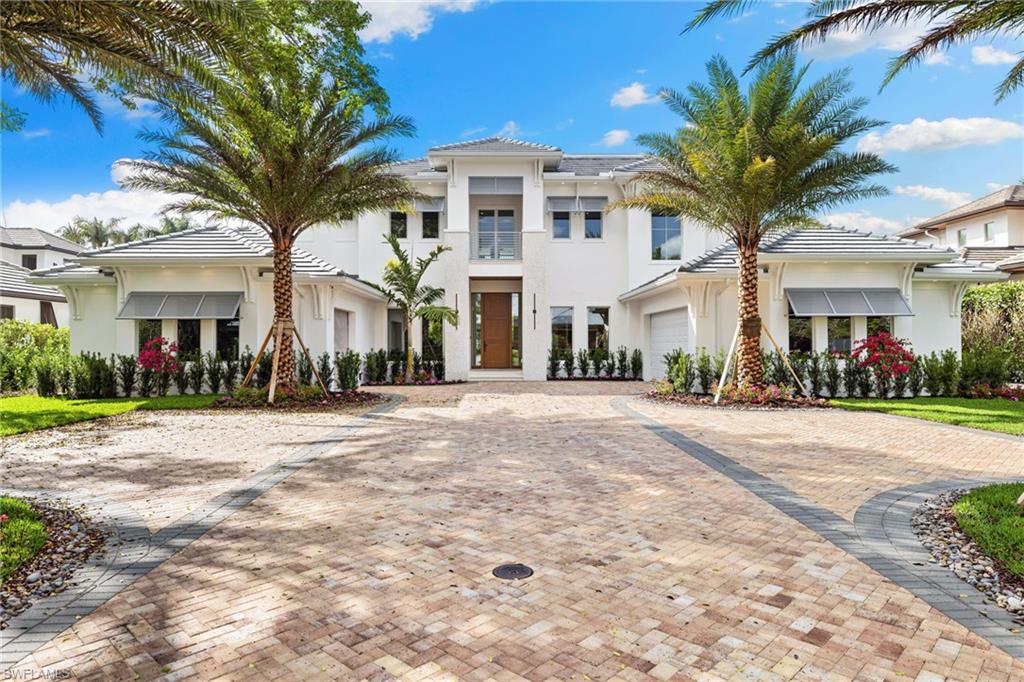 1985 Crayton Road Naples, FL 34102 - Photo 5 of 47
