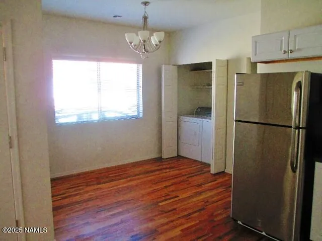 $2,100 | 108 East Terrace Avenue, Unit 2, Flagstaff, AZ 86001