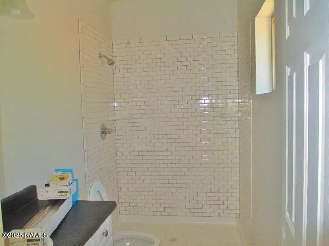 $2,100 | 108 East Terrace Avenue, Unit 2, Flagstaff, AZ 86001