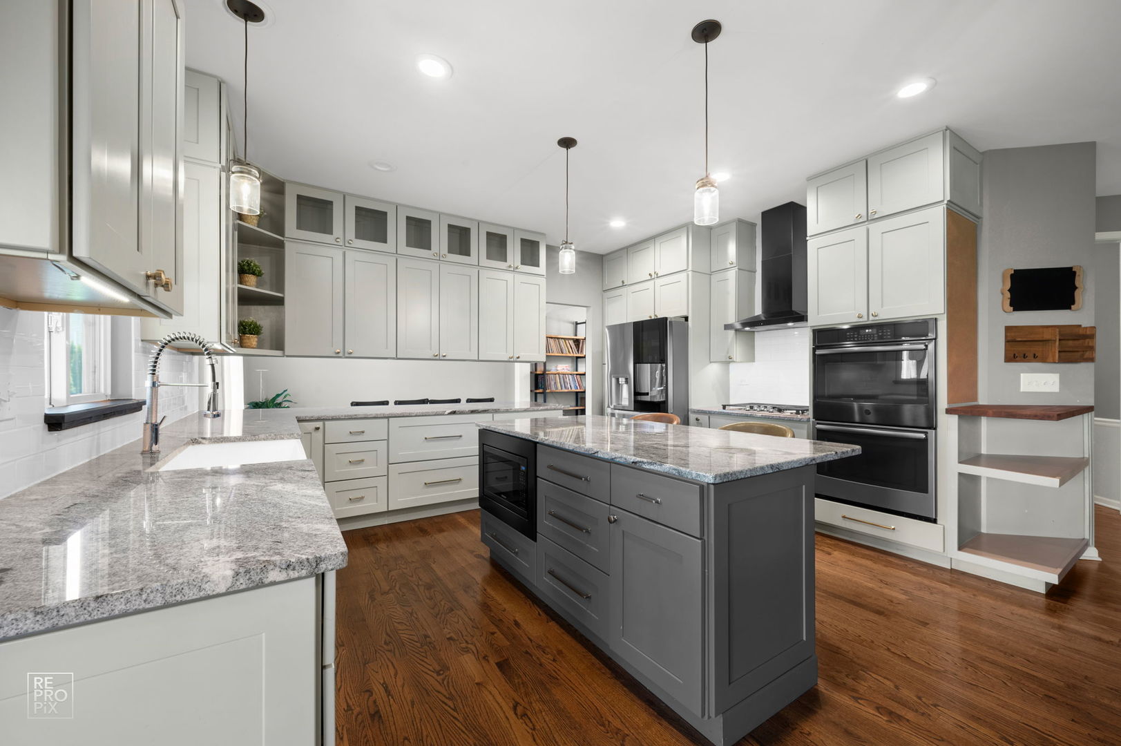 2 Marshall Ash Court Bolingbrook, IL 60490 - Photo 4 of 18