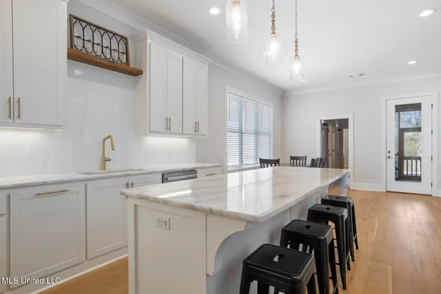 $470,000 | 135 Paylors Way, Madison, MS 39110