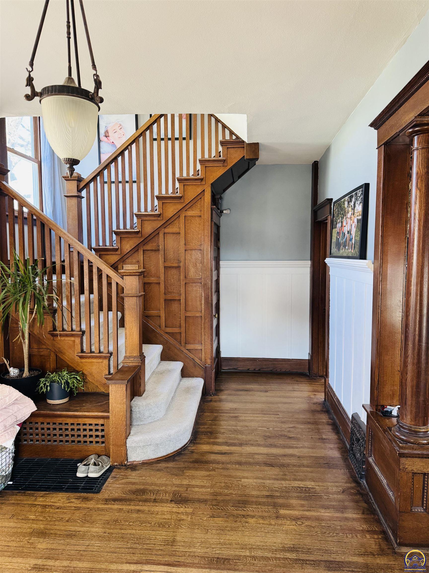 809 Castle Street Seneca, KS 66538 - Photo 11 of 32