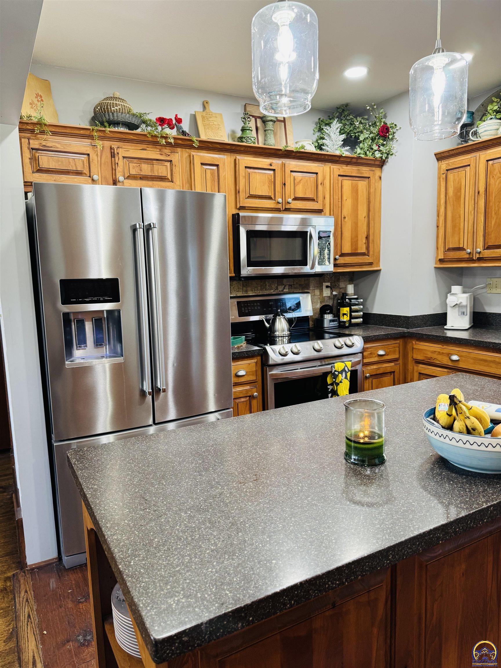 809 Castle Street Seneca, KS 66538 - Photo 15 of 32