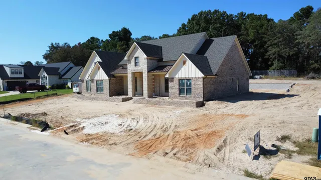 $659,900 | 16927 Sawyer Way, Lindale, TX 75771