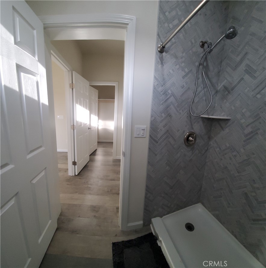 6282 Hartnell Court Magalia, CA 95954 - Photo 17 of 33 a bathroom with a small shower