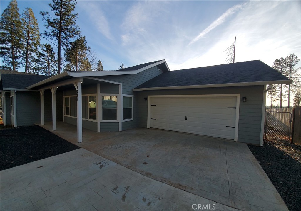 6282 Hartnell Court Magalia, CA 95954 - Photo 5 of 33 a view of a house with a garage