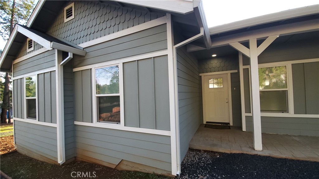 6282 Hartnell Court Magalia, CA 95954 - Photo 7 of 33 a view of house with a outdoor space