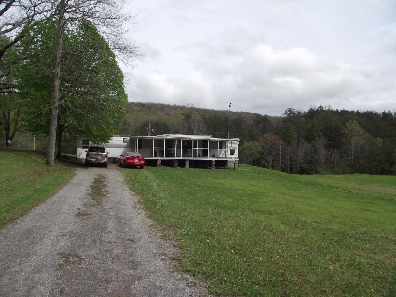 3427 Pocket Road Whitwell, TN 37397 - Photo 10 of 18 Front view