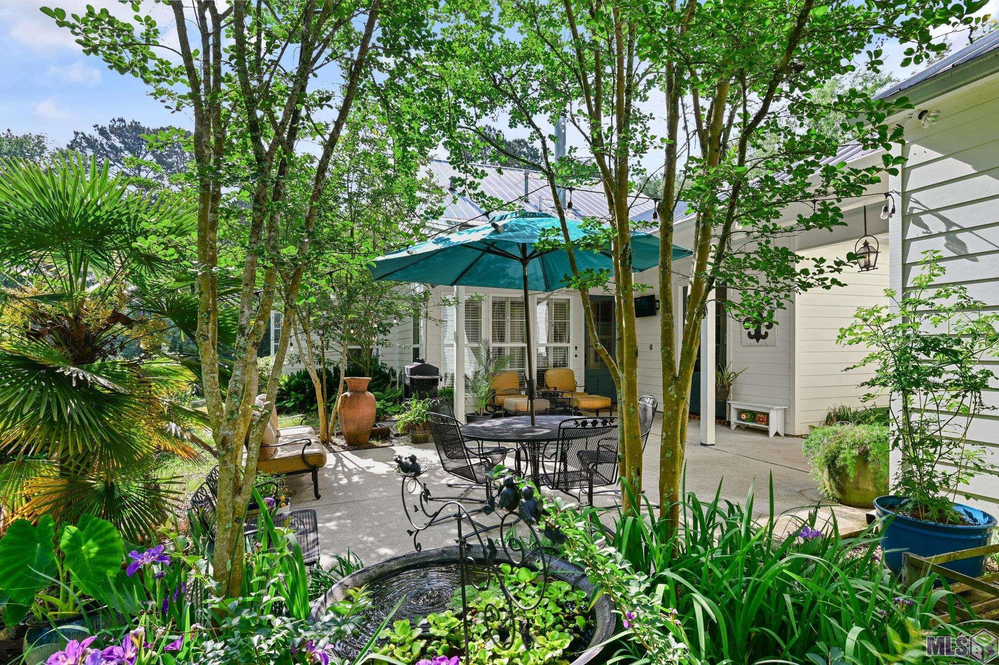 5722 Highland Road St. Francisville, LA 70775 - Photo 19 of 23 Patio