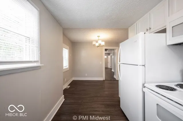 $1,295 | 237 Villa Avenue, Indianapolis, IN 46201