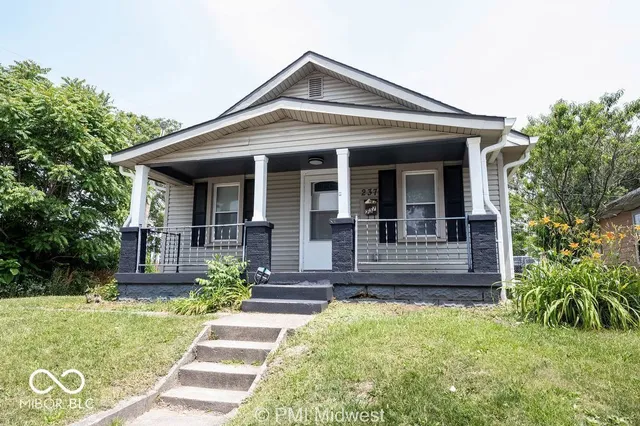 $1,295 | 237 Villa Avenue, Indianapolis, IN 46201