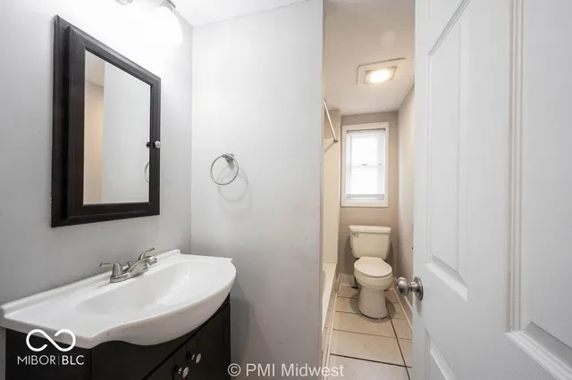 $1,295 | 237 Villa Avenue, Indianapolis, IN 46201