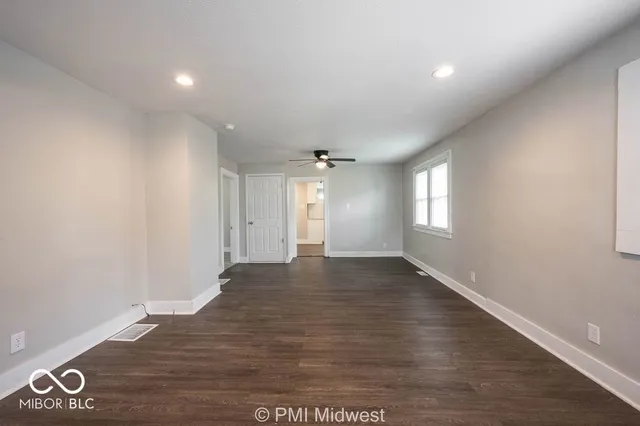 $1,295 | 237 Villa Avenue, Indianapolis, IN 46201