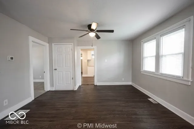 $1,295 | 237 Villa Avenue, Indianapolis, IN 46201