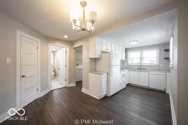 $1,295 | 237 Villa Avenue, Indianapolis, IN 46201