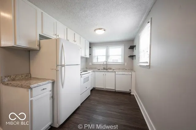 $1,295 | 237 Villa Avenue, Indianapolis, IN 46201