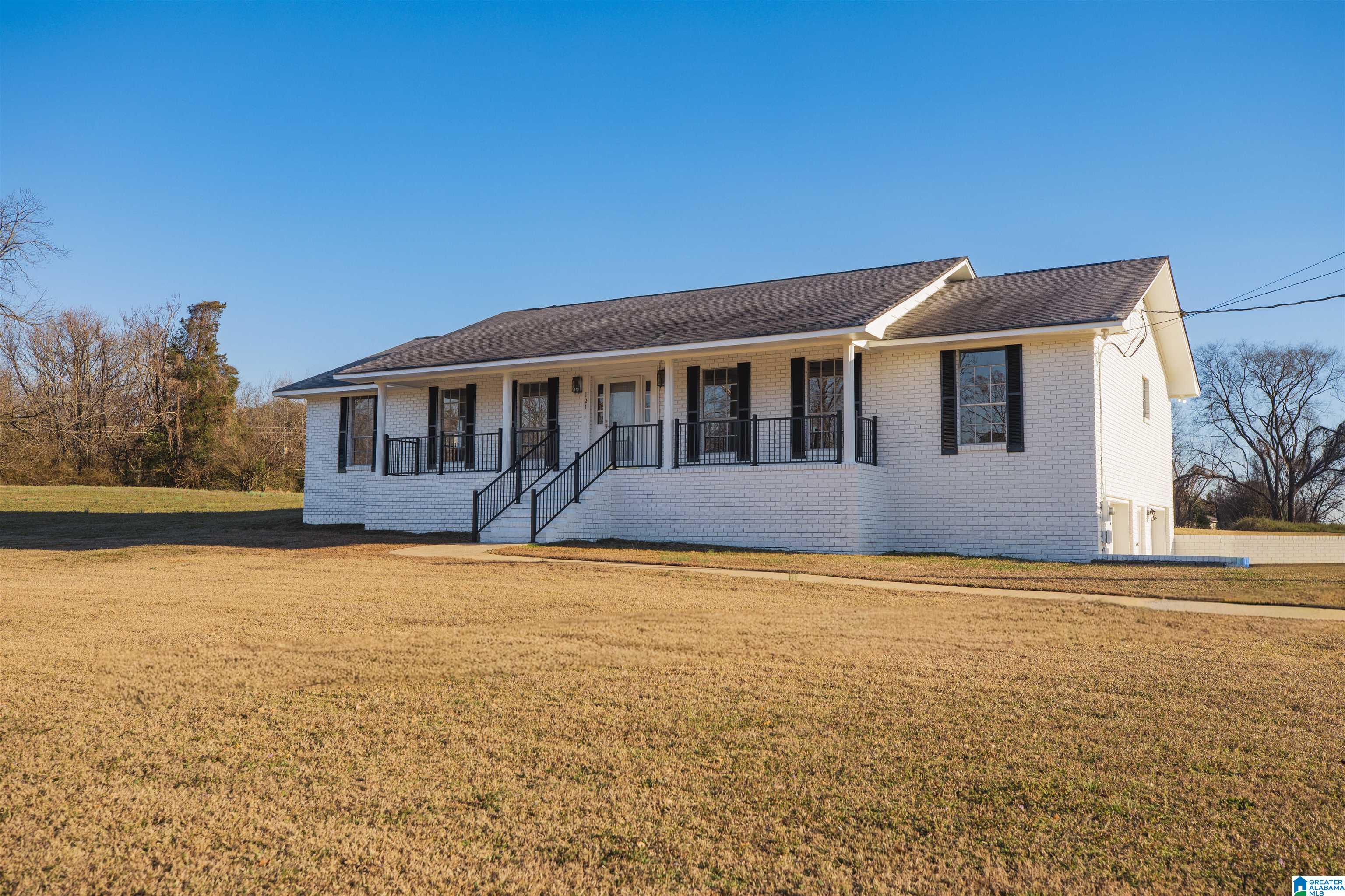 121 9th Street Pleasant Grove, AL 35127 - Photo 1 of 19