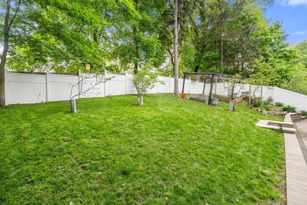 560 Worcester Street Wellesley, MA 02481 - Photo 25 of 29