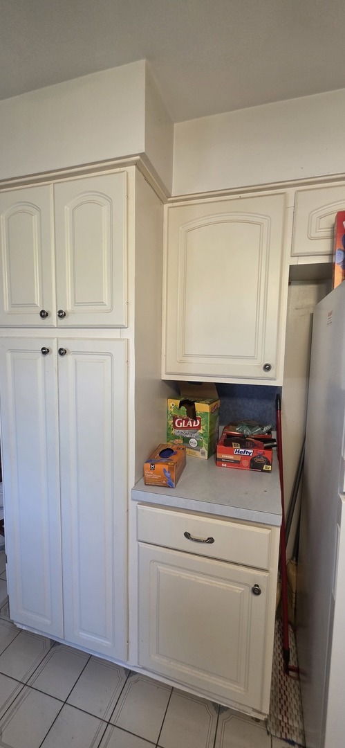 523 8th Street Chicago Heights, IL 60411 - Photo 13 of 31 a utility room with dryer and washer