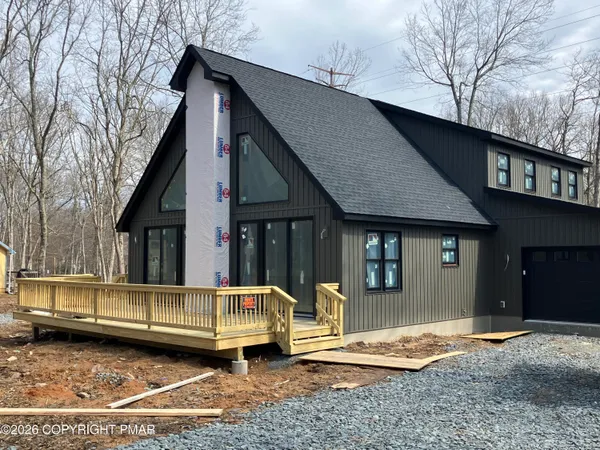 $650,000 | 68 Petrarch Trail, Albrightsville, PA 18210