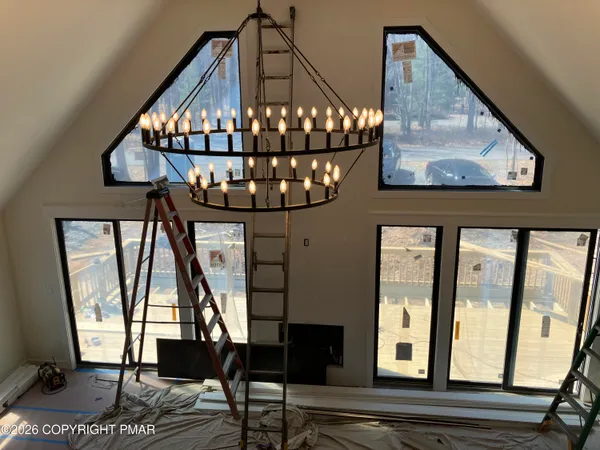 $650,000 | 68 Petrarch Trail, Albrightsville, PA 18210