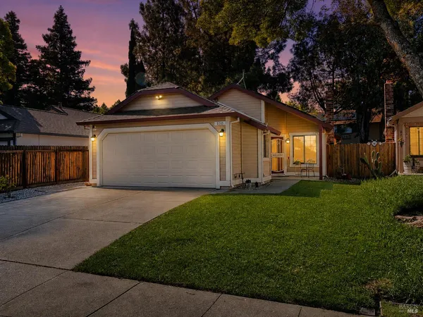 $519,000 | 110 Fairview Drive, Vacaville, CA 95687