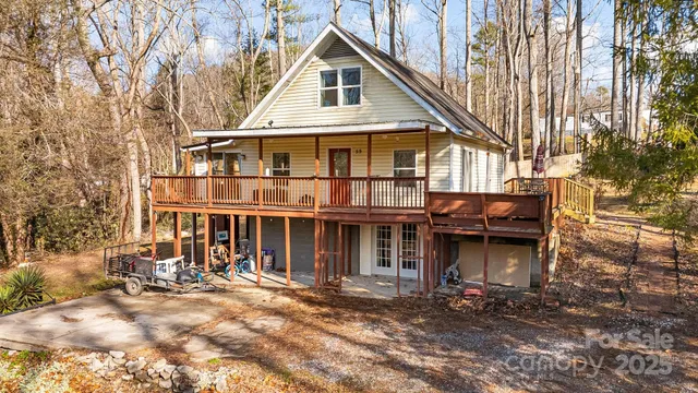 $345,000 | 59 Rollins Street, Hendersonville, NC 28792