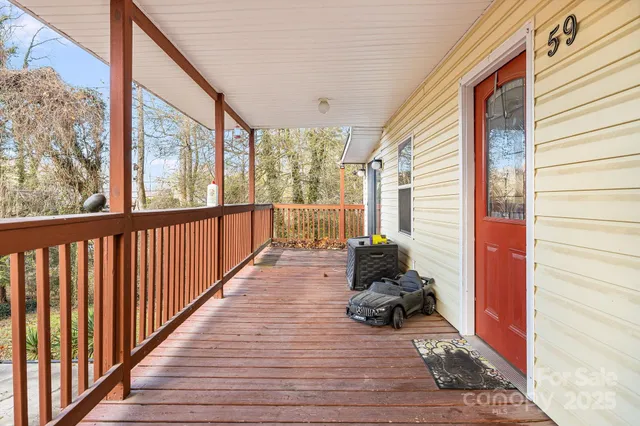 $345,000 | 59 Rollins Street, Hendersonville, NC 28792