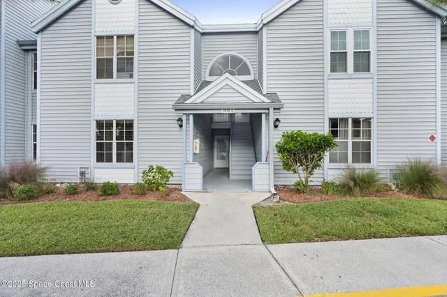 $263,500 | 7470 N Highway, Unit 105, Cocoa, FL 32922