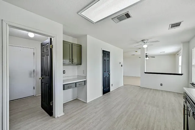 $1,995 | 102 Cannery Cove, Leander, TX 78641