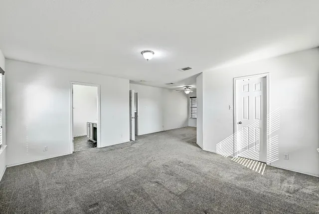 $1,995 | 102 Cannery Cove, Leander, TX 78641