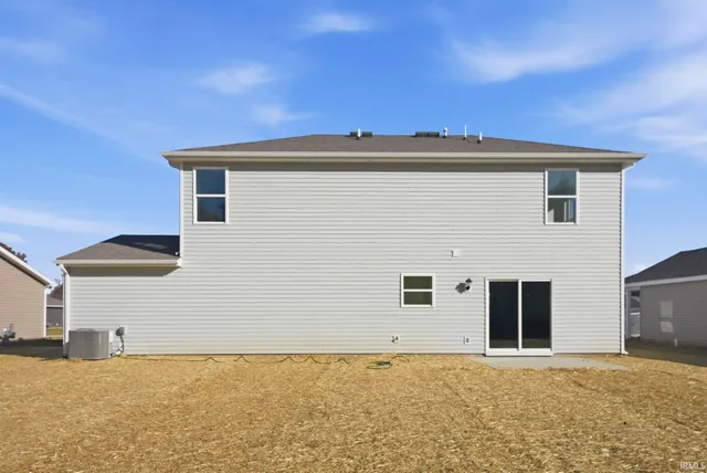 $289,900 | 5040 Beechmont Lane, New Haven, IN 46774