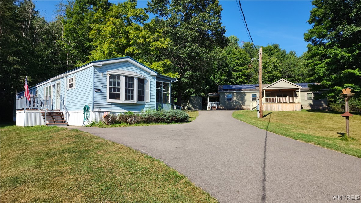 1774 & 1778 Happy Hollow Road