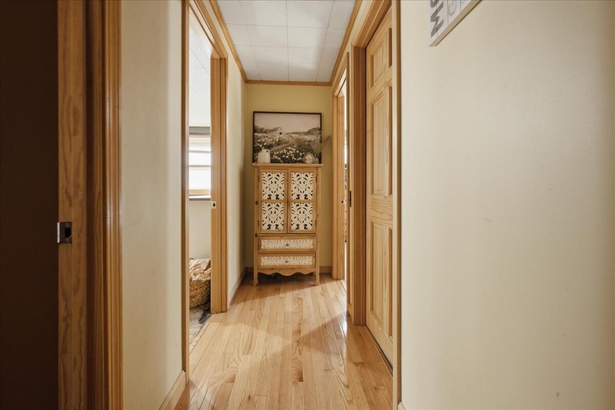 45 Canaan Road Clinton, ME 04927 - Photo 20 of 40 Hallway