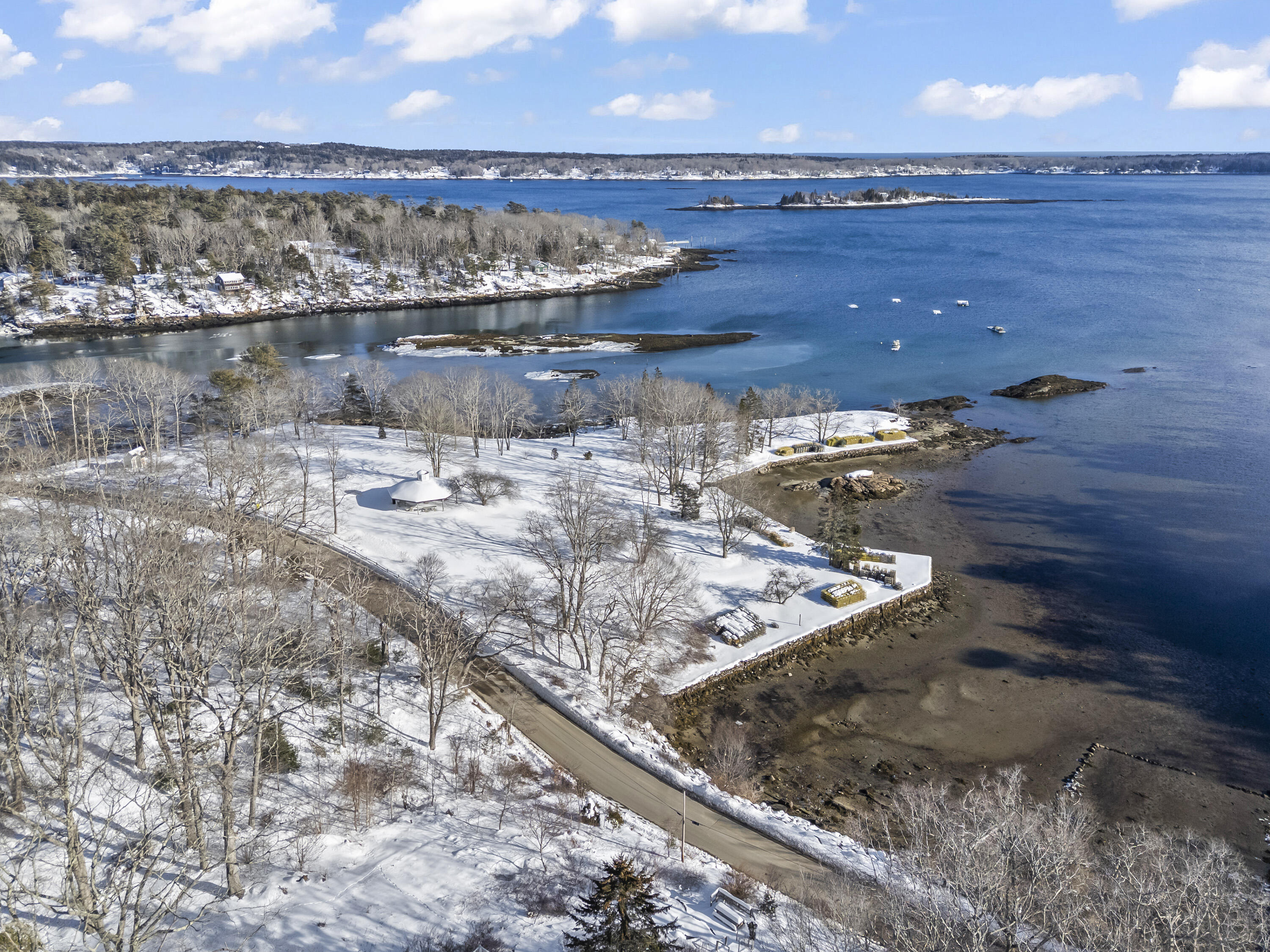 21 Lobster Cove Road Boothbay Harbor, ME 04538 - Photo 66 of 84 21 Lobster Cove Rd_0172