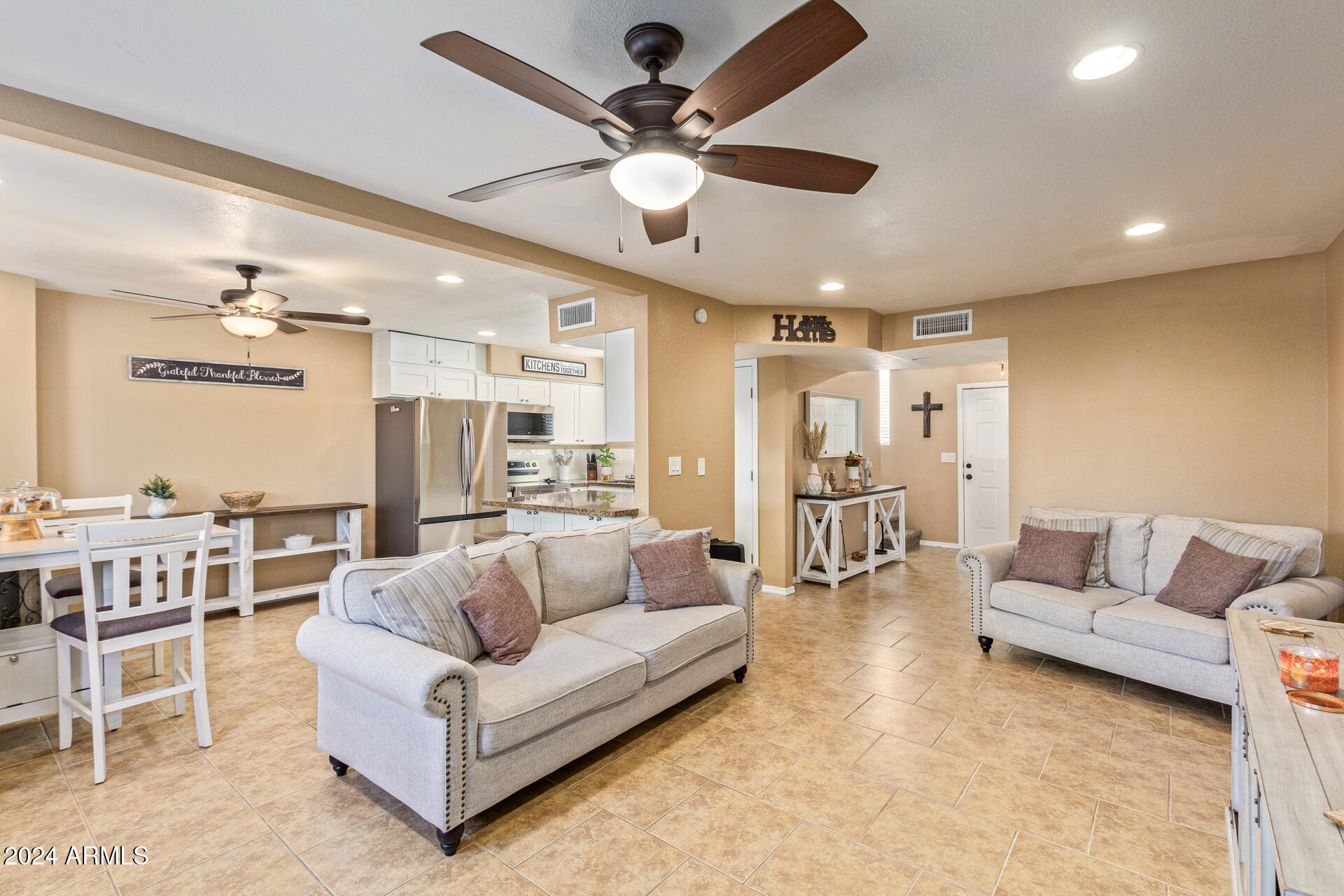 408 East Pecan Road Phoenix, AZ 85040 - Photo 16 of 40 0015-13-Pecan