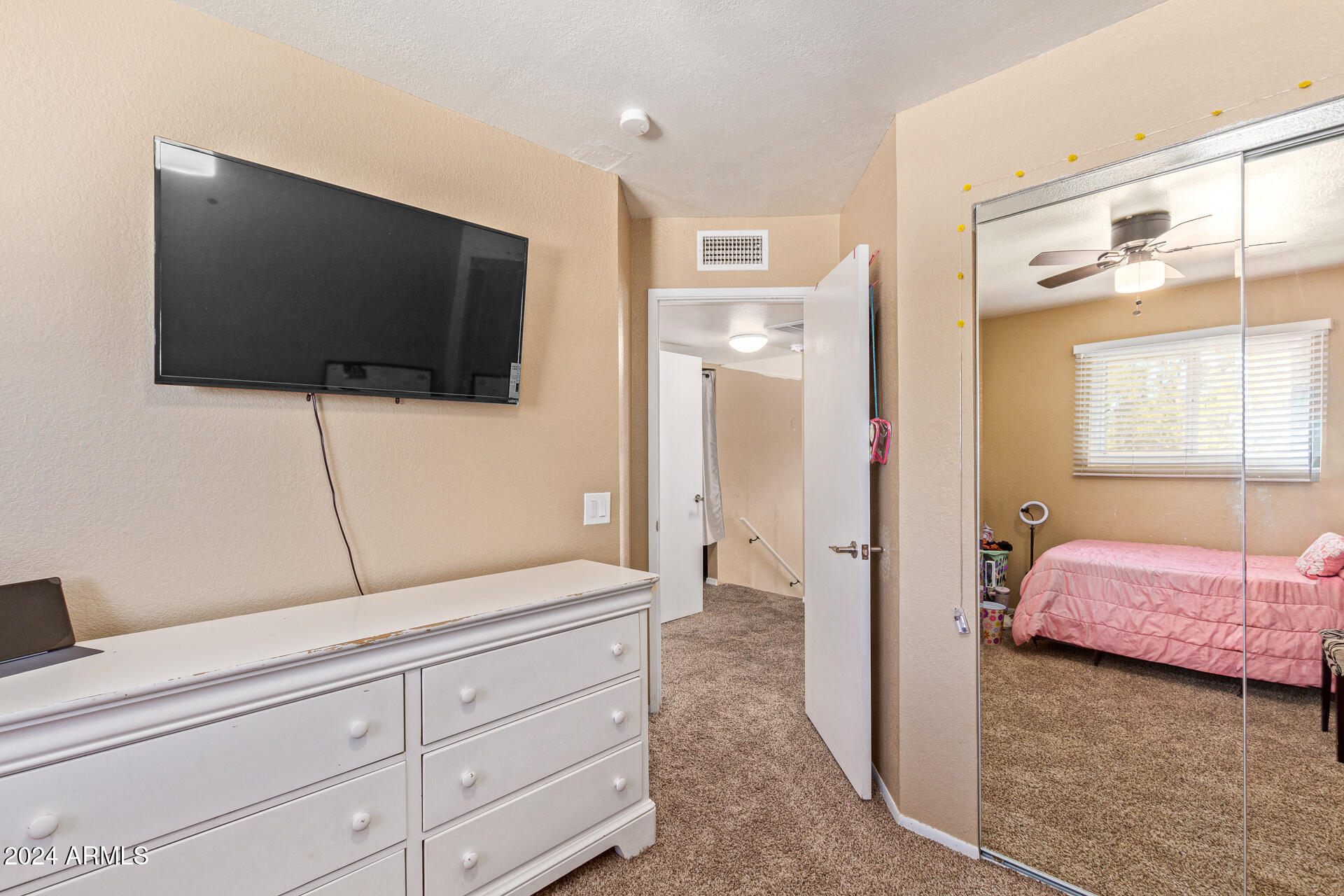 408 East Pecan Road Phoenix, AZ 85040 - Photo 33 of 40 0034-32-Pecan