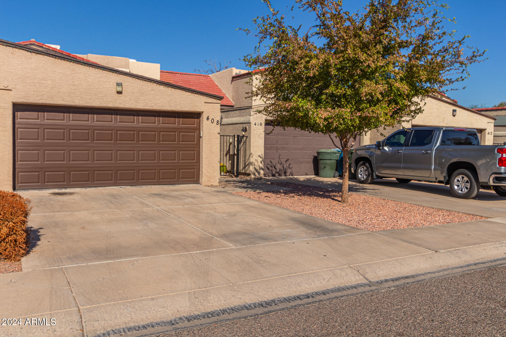 408 East Pecan Road Phoenix, AZ 85040 - Photo 4 of 40 0005-03-Pecan