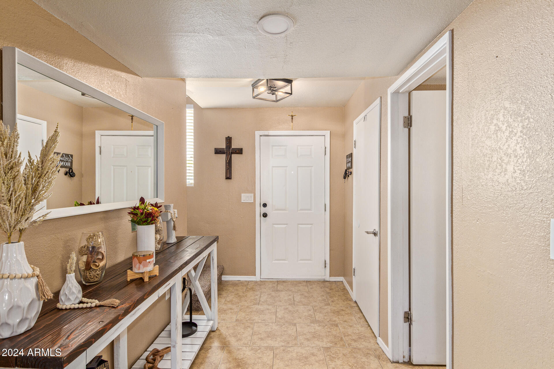 408 East Pecan Road Phoenix, AZ 85040 - Photo 8 of 40 0011-09-Pecan