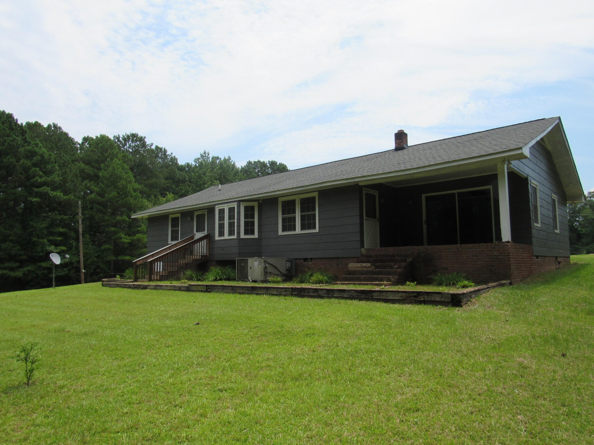 164 2 Branch Road Rockingham, NC 28379 - Photo 3 of 16 IMG_0663