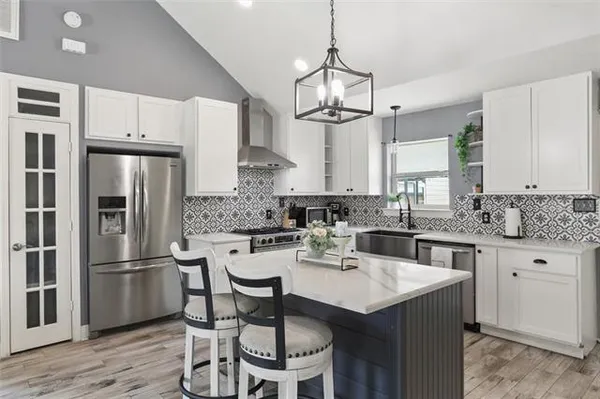 $449,000 | 102 Bayou Estates Drive, Des Allemands, LA 70030