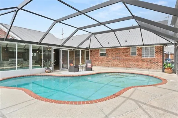 $449,000 | 102 Bayou Estates Drive, Des Allemands, LA 70030