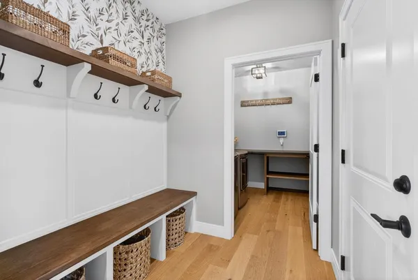 $1,149,900 | 692 Blackberry Court, Oneida, WI 54155