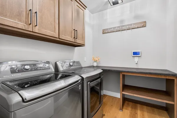 $1,149,900 | 692 Blackberry Court, Oneida, WI 54155