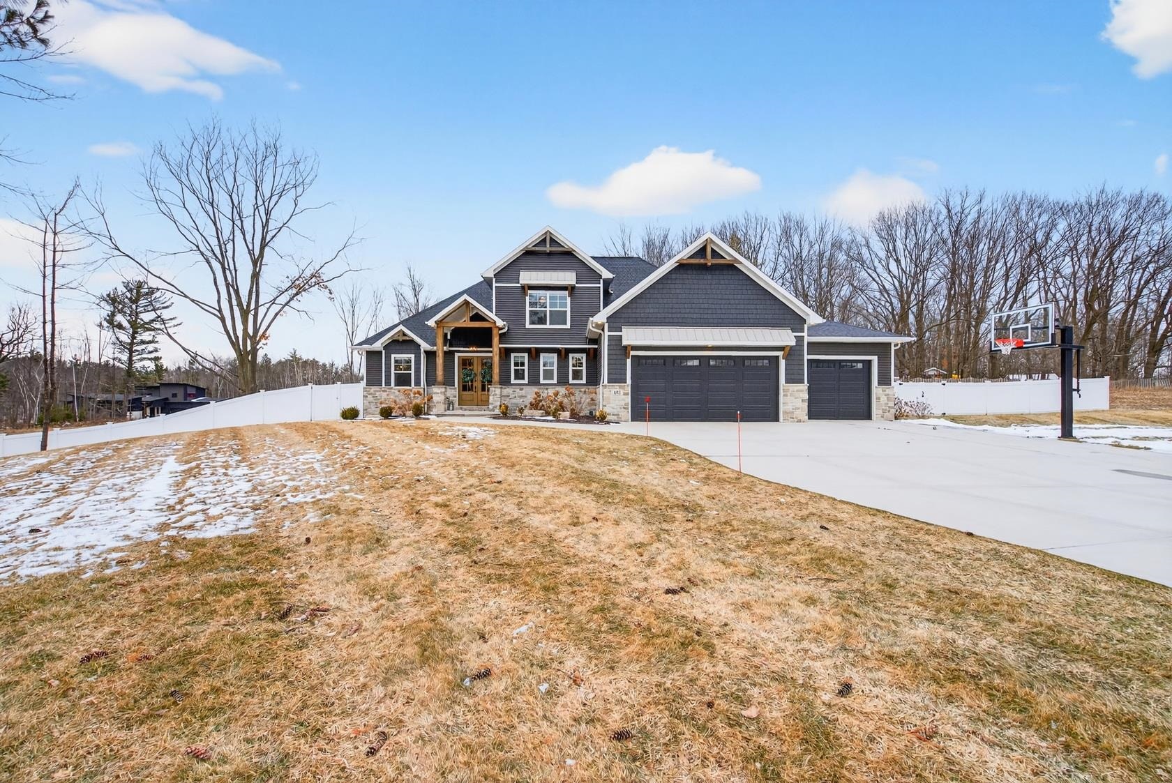 692 Blackberry Court Oneida, WI 54155 - Photo 5 of 77