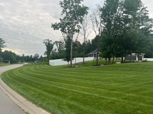 $1,149,900 | 692 Blackberry Court, Oneida, WI 54155